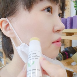 Skin Rest Centella - Tea Tree Bottlewort Tamanu Multi Balm - 15ml / 피부휴식 센텔라 ㅡ 티트리병풀타마누 멀티밤 - 15ml