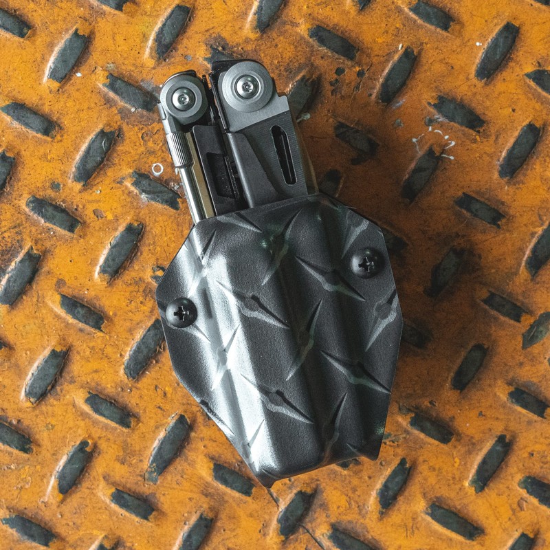 Clip & Carry Kydex Multitool Sheath for Leatherman MUT &