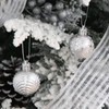 Mini esferas de Navidad de plata de 34 quilates, adornos