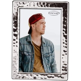 EDZARD Pavia Picture Frame for Photo 10 x 15 cm Elegant Silver-Plated Tarnish Resistant with Velvet Backing Includes 2 Hangers Photo Frame for Standing and Hanging
