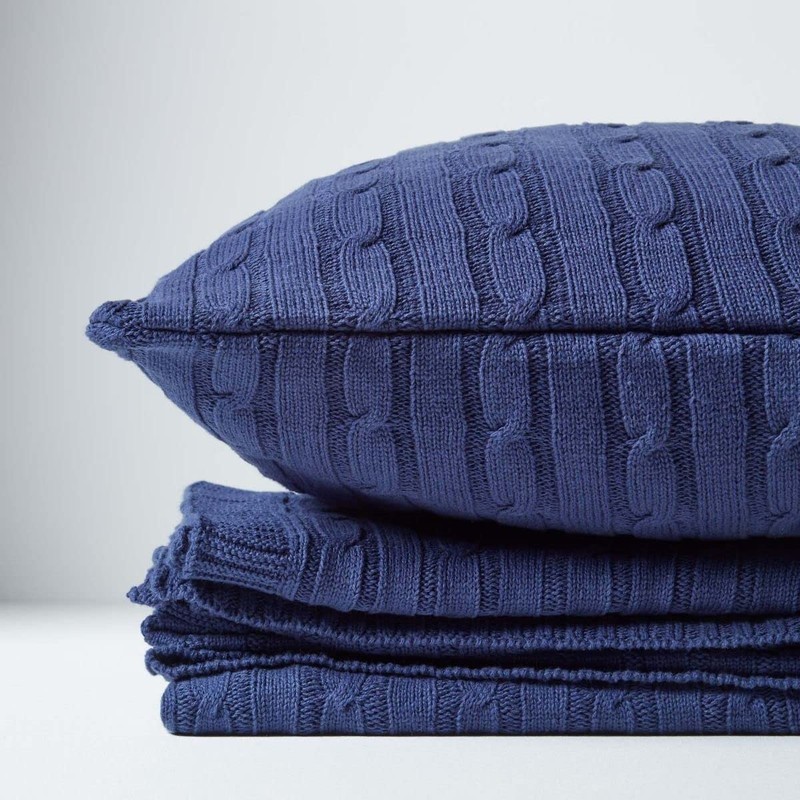 HOMESCAPES - Cable Knit - Cushion Cover Navy - 100%