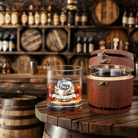 LIGHTEN LIFE 60. Geburtstagsgeschenke für Männer, 1964 Whiskyglas-Set in Fassbox, 60 Jahre alte Geschenke, Geschenkideen zum 60. Geburtstag, 1964 Geburtstagsgeschenke für Papa, Ehemann