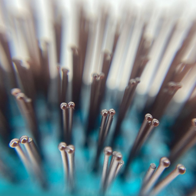 Phillips Brush Emerald Light Touch 6-P Hair Brush - Part