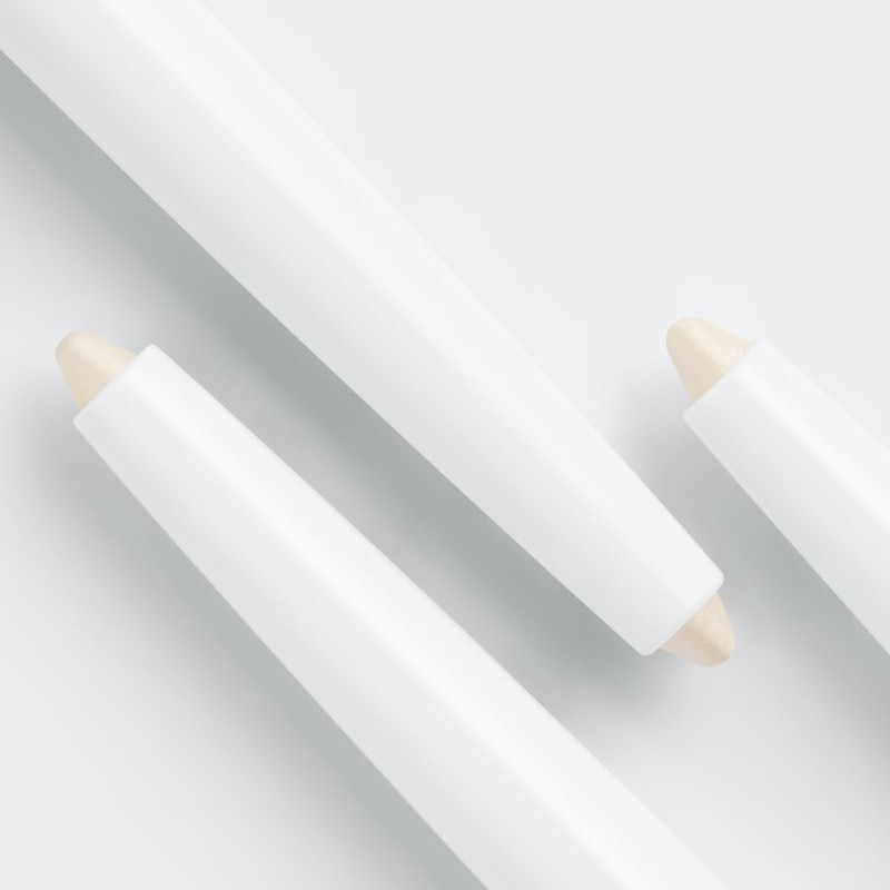 Cosline Kajal and eyeliner no. 114. Colour: Champagne - White