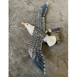 Charlotte International Black Legged Kittiwake Bird Bath Nursery Beach Wall Decor 10 Inches Navy & White
