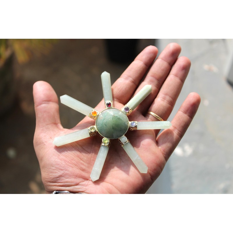 Jet International Green Aventurine 7 Point Chakra Pyramid Generator