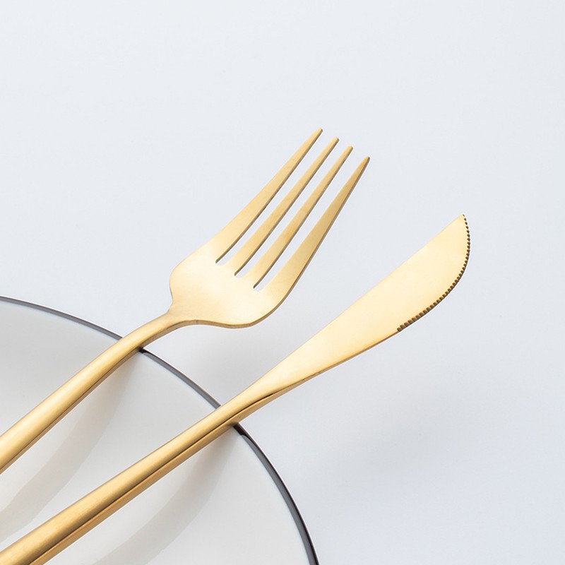 24Pcs Gold Silverware Set Knife Fork Spoon Rustproof Stainless Steel
