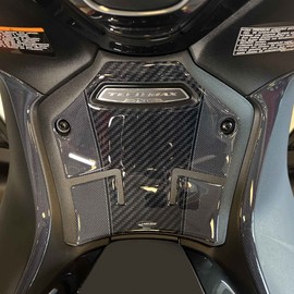 labelbike - 3D Sticker Motos Roller Platform Central Protection and Decoration in Resin Compatible with Yamaha Tmax 2022-2024