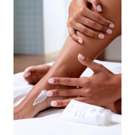 SVR XERIAL Cracked Foot Cream for Split Heels and Damaged, Sore, Hard-Working Skin, Protecting 24hr Moisturiser, Repairs Fissures in 3 Days, 50ml