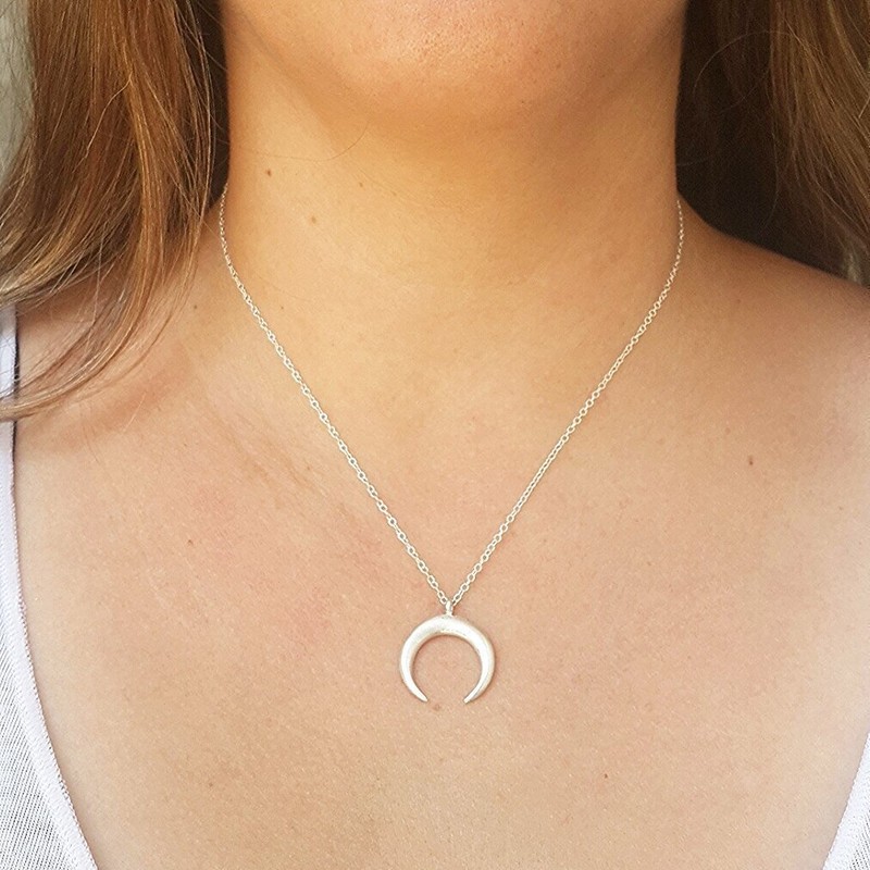 Double Horn Necklace,Gold Horn necklace,Moon Necklace,Crescent Moon,Boho Necklace