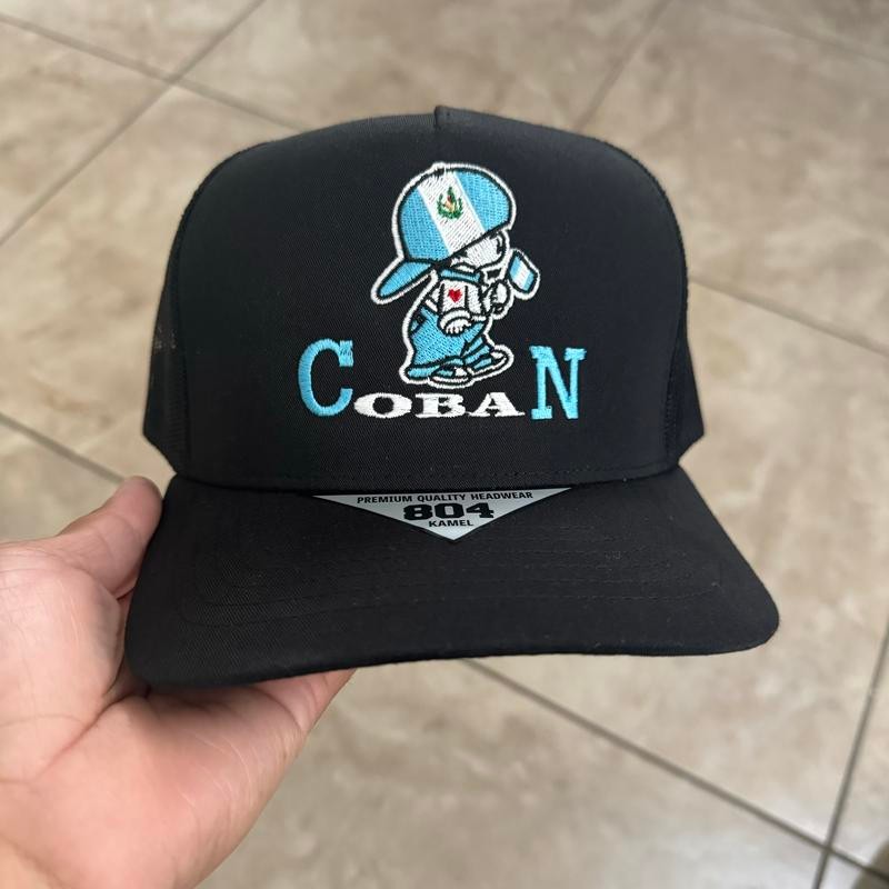 GUATE DEPARTAMENTOS GORRAS UNIVERSALES AJUSTABLES - Color: gris con negro