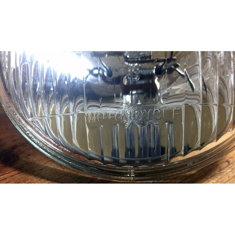 Wagner H4467 5 3/4" Round 12 V Sealed Beam Motorcycle