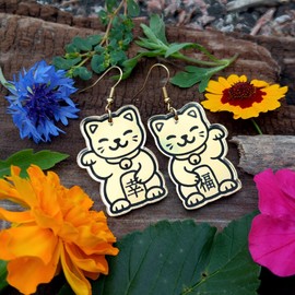 Golden Waving Lucky Cat Maneki Neko Dangle Earrings, Janpanese Manekineko Fortune Cat Waving Arm for Money and Good Luck Gold Statement Jewelry