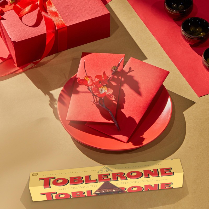 Toblerone Milk Chocolate, 3.52 oz