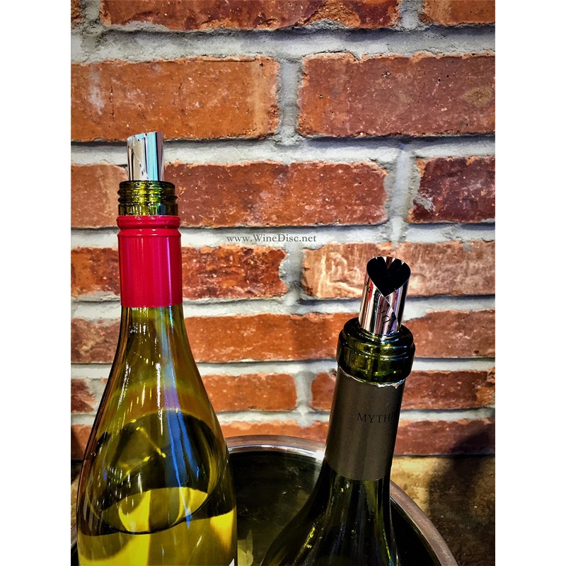 The Original Wine Disc - Drop Stopping Pour Spout, Silver