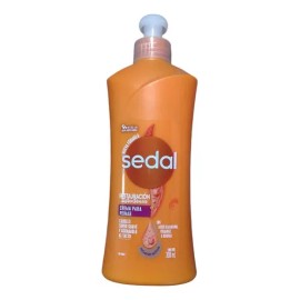 S-Sedal Crema para Peinar Restauración Instantánea ideal para reparar y dar fuerza al cabello dañado, dejándolo supersuave y agradable al tacto 300 ml
