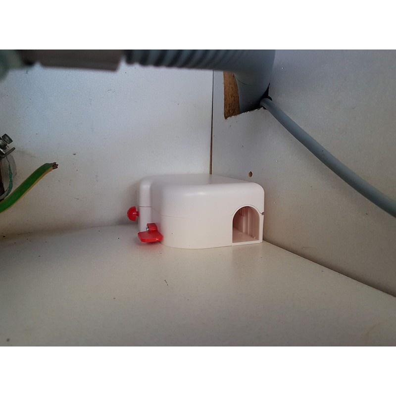 The Big Cheese Sealed and Safe Mouse Trap - Mouse