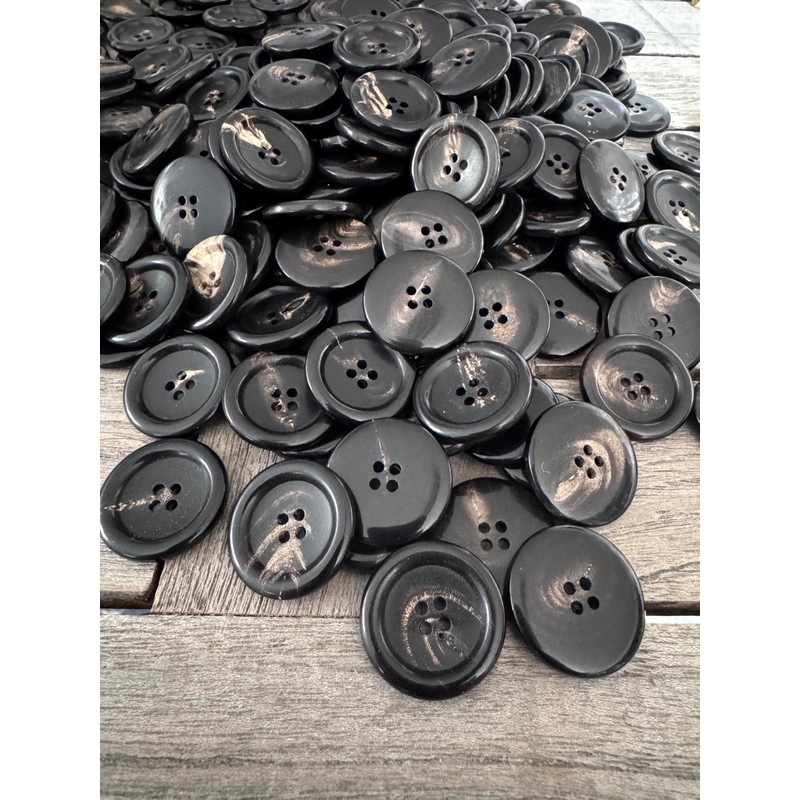 Pack of 10 Real Horn Buttons Black Brown Flat 4