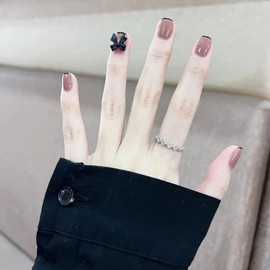 Press On Nails, Beauty Pattern Fake Nails, Summer Cute Stick on nails, Short Square Almond Ballet Shape Glue on Nails on 24PCs (Short Black Bow)