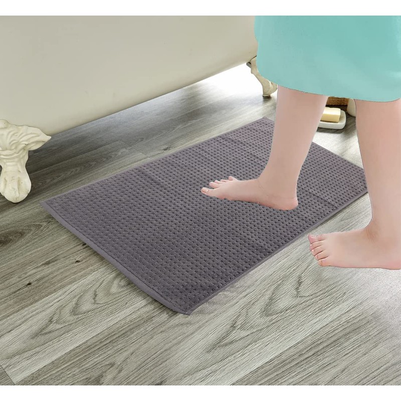Olivia Rocco LUXE Bath Mat Washable Bathroom Mat Extra Water