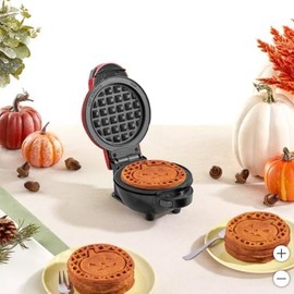 Dash MultiMaker Mini Waffle System with Removable Plates and Storage Case