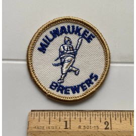 Vintage Milwaukee Brewers Team Logo 2” Round Kraft Foods Promotional Patch Badge