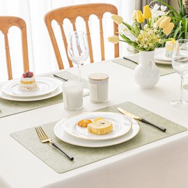 Romanstile Vinyl Placemats Set of 4-12 X 18 Inch - Heat Resistant Place Mats 100% Waterproof Oilproof Wipeable Reversible Faux Leather Table Mats for Kitchen/Dining/Party/Outdoor, Grass Green