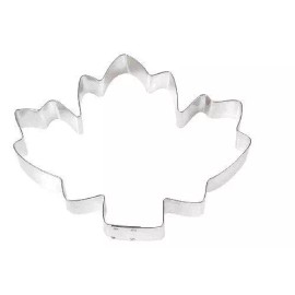 METAL COOKIE CUTTERS AUTUMN FALL MAPLE LEAF 5.5" X 5.75" X 1" LOT 3 NEW VINTAGE