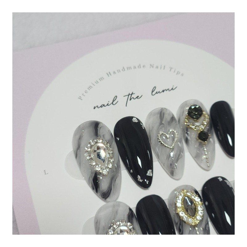 Twilight Smoke Handmade Nail Tips - Stiletto / 트와일라잇 스모크