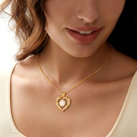 MOOSEA Heart Pendant Moissanite Necklace for Women Wife - Anniversary Birthday Wedding Gifts for Mom Daughter 18K Gold Plated 925 Sterling Silver Moissanite Necklaces Jewelry Gift