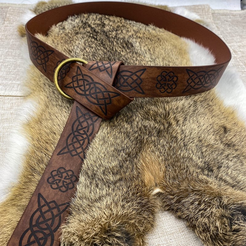 HiiFeuer Medieval Embossed PU Leather O Ring Belt, Retro Renaissance