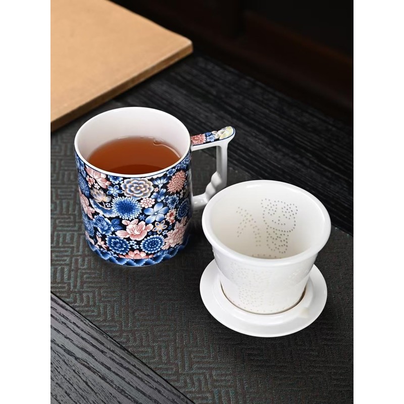 DEKNBE Ceramic Tea Cup with Infuser Basket and Lid, Steeps