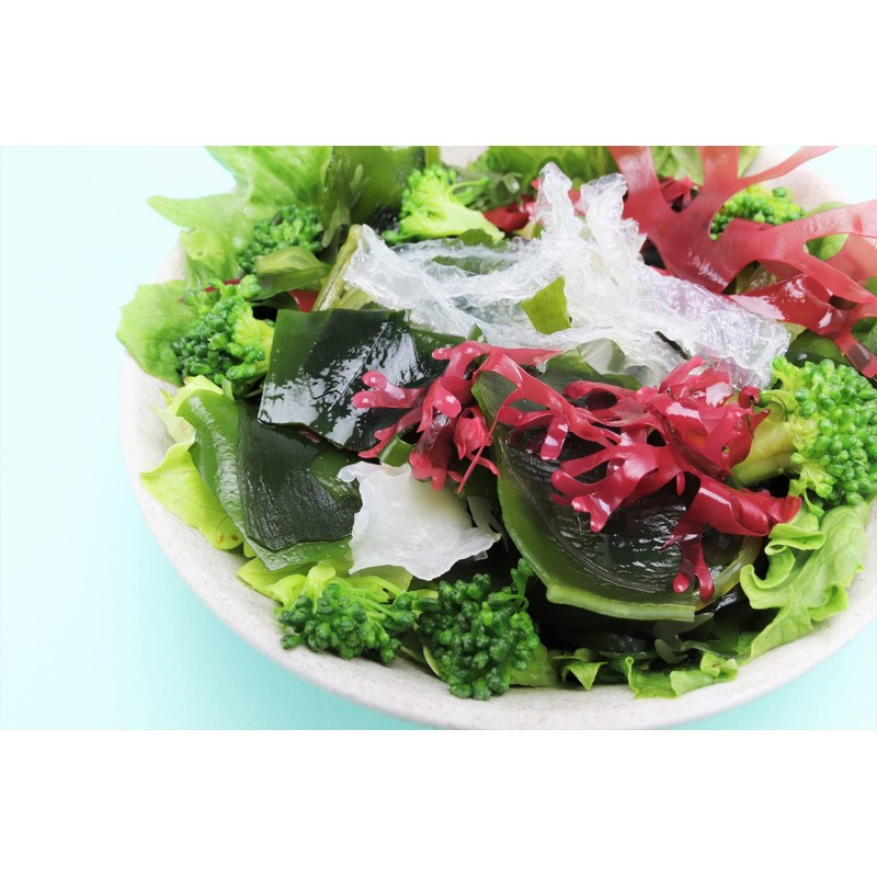 Dried Wakame Seaweed 1.76 oz (50g) salad Great for Miso