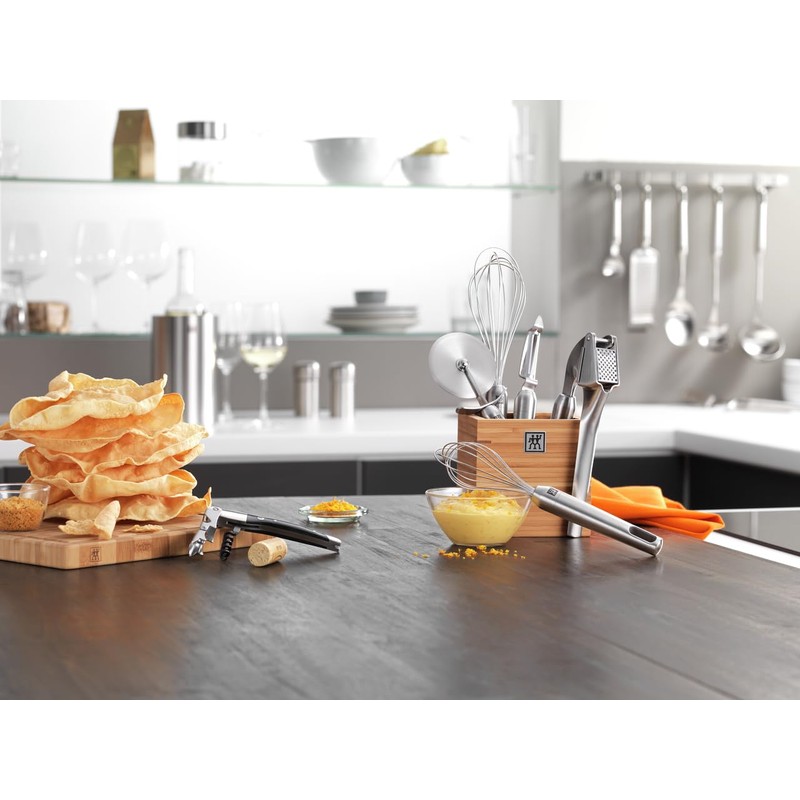 ZWILLING Pro Pizza Cutter
