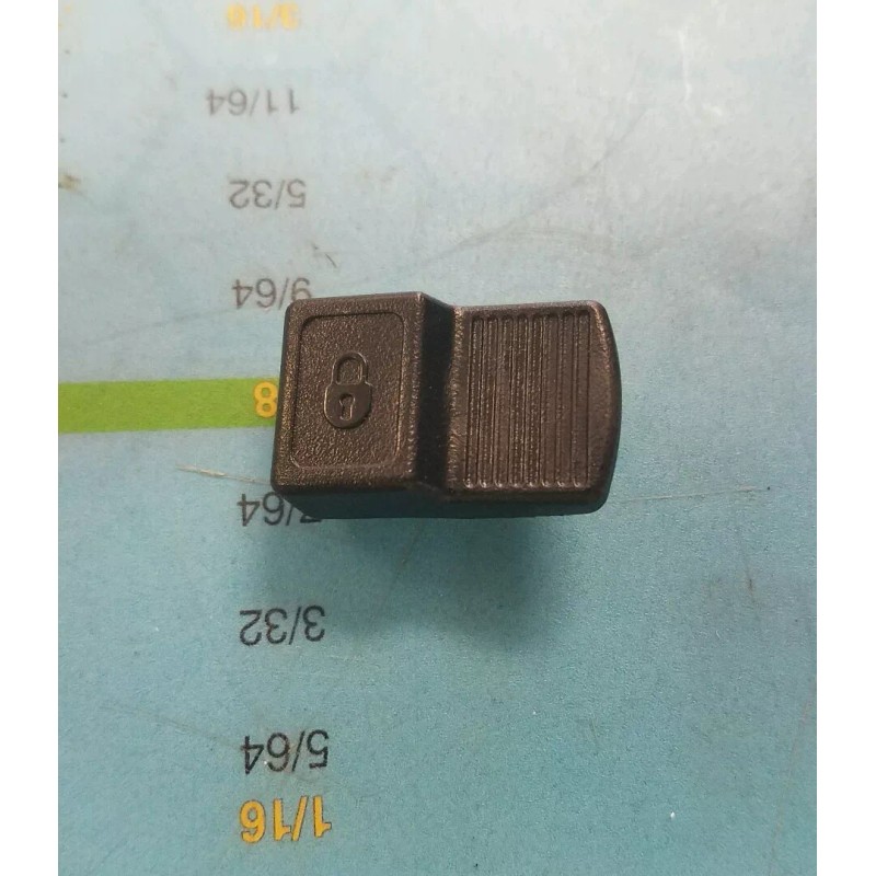 DEWALT N097844 BUTTON SLIDER FOR GRINDER DWE4011