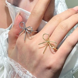 Xmsrn Vintage Metal Bow Knuckle Ring Gold Bow Finger Ring Punk Bow Ring Boho Bowknot Hand Ring for Women