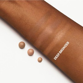 Avon Bronzing Pearls Deep Bronze, Multi-Sized, Multi-Shade Pearls with Mineral Pigments for a Multi-Dimensional Glow, Available in Shades to Suit all Skin Tones, 28g.