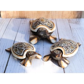Ebros Gift Balinese Wood Handicrafts Polkadot Shell Turtle Family Ashtray Box Figurine Set