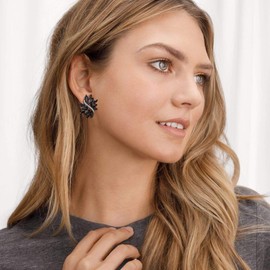 Flyonce Black Rhinestone Stud Earrings for Women, Glitter Marquise Crystal Cluster Wedding Party Vintage Statement Pierced Studs Earring for Brides Bridal Cocktail Prom Jewelry Black-Tone