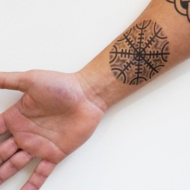 The Helm of Awe - Aegishjalmr Tattoo/Aegishjalmur Tattoo/Viking Tattoo