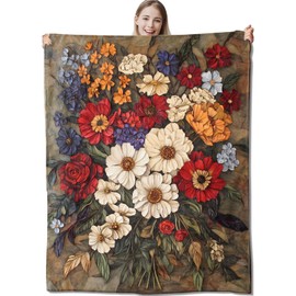 CUEBOS Vintage Floral Bouquet Flannel Throw Blanket 40X50 Inch, Bold Watercolor Wildflower and Rose Pattern Blankets Soft Cozy Fleece Throws for Flower Lover Bed Sofa Dorm Living Room Decor Gifts