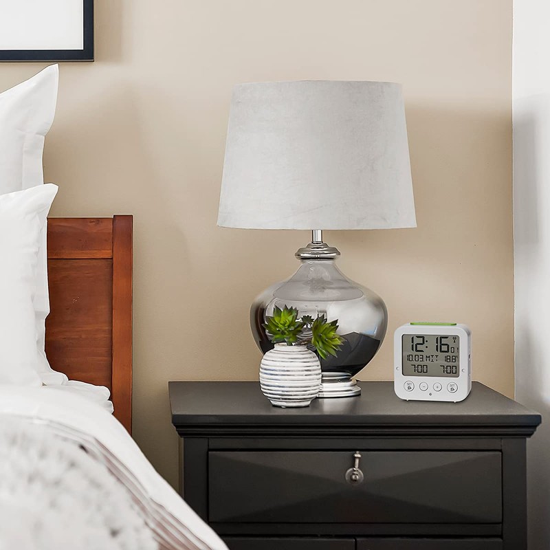 TFA Dostmann 60.2528.01 Bingo Radio-Controlled Alarm Clock