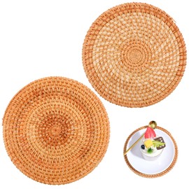 Oruola 2pcs Round Rattan Placemats, 7.1 in Woven Placemat Natural Rattan Coasters, Boho Heat-Resistant Wicker Placemats for Coffee Table Housewarming Gifts Hot Drinking Home Decor Protecting Table