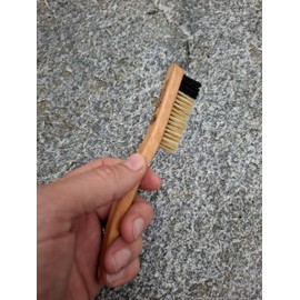 KletterRetter Boulder Brush "GriffRetter" - for Quick Cleaning of Climbing Handles - Climbing Brush