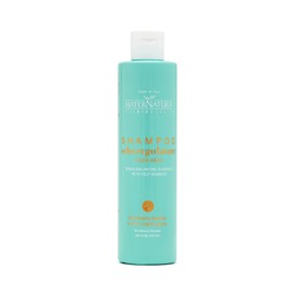 Maternatura, Sebo-Regulierendes Shampoo mit Kelp-Algen, normalisiert die Aktivität der Talgdrüsen, reinigt die Kopfhaut sanft, Bio Beauty-Routine für fettige Haut und Haare, Made in Italy - 250 ml