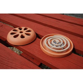 Highlight Citronella Terracotta Burner with 3 Incense Coils (Discreet and Decorative, Each Coil Burns for up to 5 Hours), Red