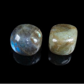 300+ Carats, 2 Pcs Labradorite Polished Stones and Crystals, Tumbled Stones 20-25mm Real Healing Stones for Beginners Used as Crystal Therapy, Meditation, Reiki, Thumb Stones Gift for Rock Collection