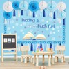 Frienda 99 Pieces 3D Snowflake Bulletin Board Decorations with Paper