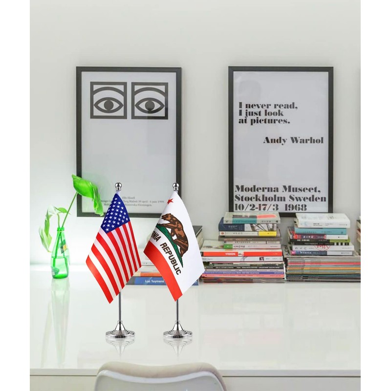 WXTWK American flag table flag (California)