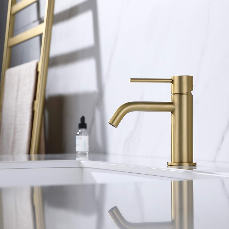 JXMMP Brushed Gold Bathroom Faucet, Single Handle Brass Sink Faucet
